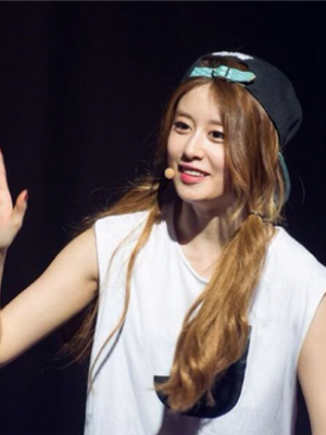 Ů���l(f��)����ô�������^�ÿ� �`��(d��ng)�ٴ��Ů���l(f��)�͈DƬ��