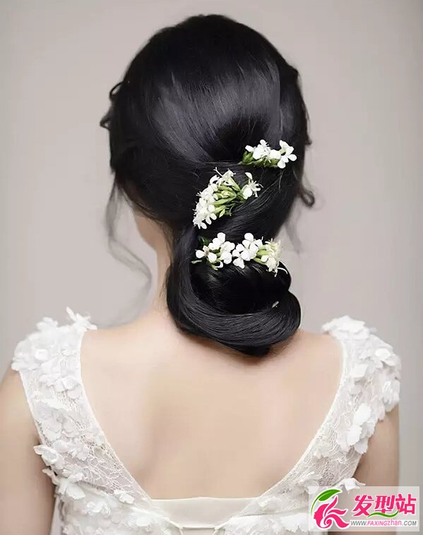 新娘盤發(fā)