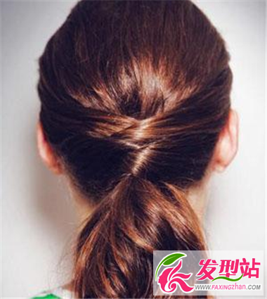 馬尾扎發(fā)發(fā)型設(shè)計(jì) 展現(xiàn)不你拿不一樣的韻味