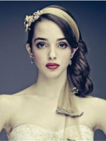 歐美范新娘發(fā)型欣賞 優(yōu)雅性感由內(nèi)而發(fā)