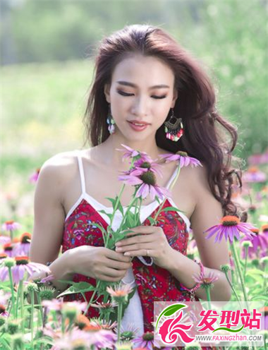 中長(zhǎng)發(fā)如何選擇劉海設(shè)計(jì) 不同劉海打造時(shí)尚發(fā)型