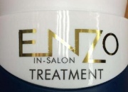 發(fā)膜和護(hù)發(fā)精油的區(qū)別 發(fā)膜和護(hù)發(fā)精油的正確用法