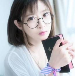 大學(xué)女生流行的短發(fā)發(fā)型 無法抵擋的時(shí)尚短發(fā)秀