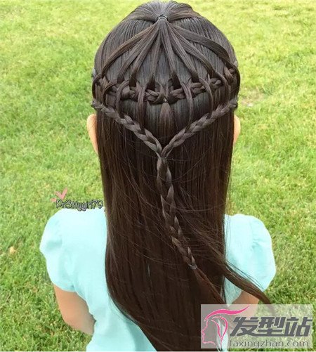 兒童編發(fā)發(fā)型大搜羅 化身精致古典的小女子
