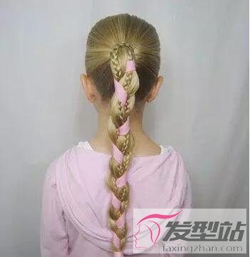 女童長(zhǎng)頭發(fā)怎么編發(fā)好看 古典小美女的可愛(ài)發(fā)型