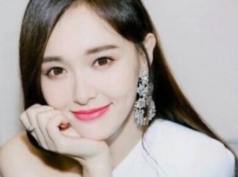 唐嫣長(zhǎng)發(fā)發(fā)型盤(pán)點(diǎn) 盡顯高貴優(yōu)雅淑女范 唐嫣長(zhǎng)發(fā)發(fā)型盤(pán)點(diǎn) 盡顯高貴優(yōu)雅淑女范