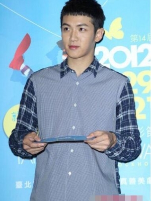 �ӏ��^�l(f��)���Ў׷N �����l(f��)�ͳ��б؂�