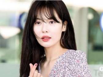 法式劉海無聲綻放知性美 給人有種慵懶感讓你充滿女人味 法式劉海無聲綻放知性美 給人有種慵懶感讓你充滿女人味