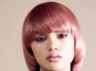 寬劉海的蘑菇形發(fā)型剪發(fā)教程 手把手教你打造養(yǎng)眼URBAN-PINK造型 寬劉海的蘑菇形發(fā)型剪發(fā)教程 手把手教你打造養(yǎng)眼URBAN-PINK造型