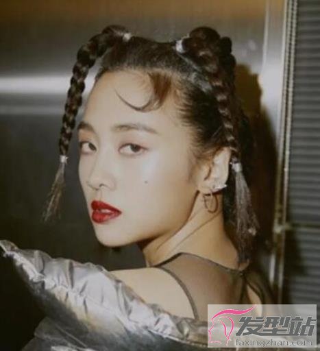 女生個(gè)性編發(fā)發(fā)型