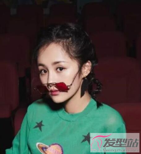 女生個(gè)性編發(fā)發(fā)型