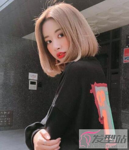 女生韓式短發(fā)發(fā)型