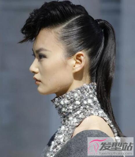 女生個性馬尾辮發(fā)型