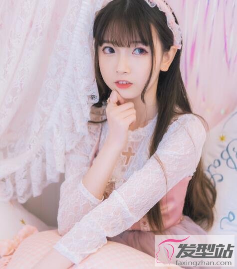 嬰兒肥女生時(shí)尚發(fā)型