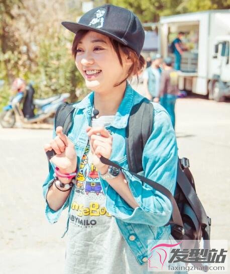 嬰兒肥女生時(shí)尚發(fā)型