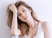 女生掉發(fā)的原因及解決方法 建議戒掉以下七個壞習(xí)慣開始