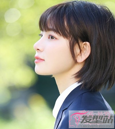 六款超顯臉小的女生BoBo頭發(fā)型 時髦清新好打理手殘女生輕松get
