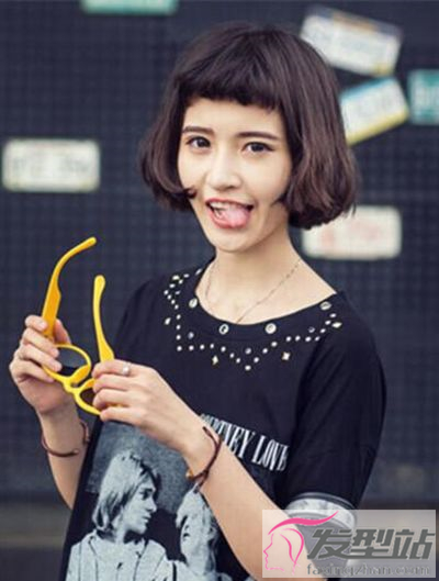 明星美女波波頭發(fā)型圖片 少女波波頭的校園風(fēng)格搭配