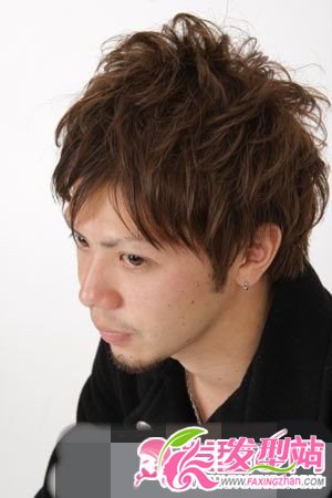熟男也潮 魅力職場發(fā)型讓你大放異彩