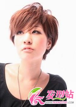 新年新發(fā)型 5款人氣女人味短發(fā)