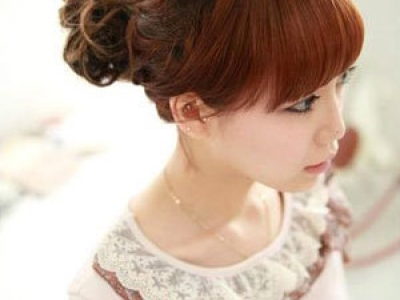 8款簡單易學(xué)的盤發(fā)教程 氣質(zhì)可愛顯嫩又搶鏡的出游發(fā)型推薦