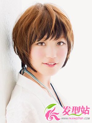 亮眼女生短發(fā)