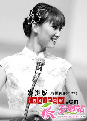 時(shí)尚盤發(fā)發(fā)型
