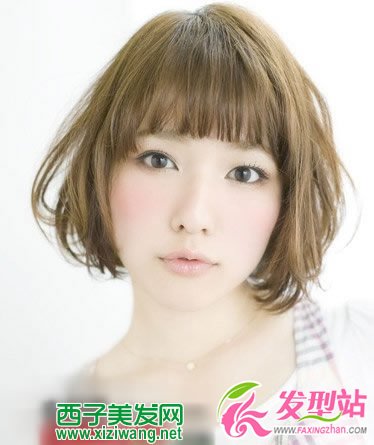 方臉發(fā)型設(shè)計(jì)圖片