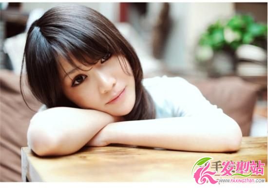 斜劉海清純乖巧梨花頭發(fā)型 斜劉海清純乖巧梨花頭發(fā)型
