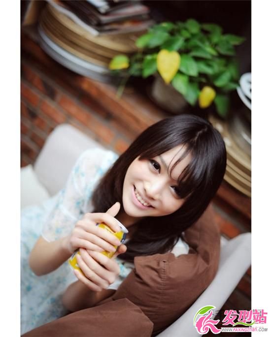 斜劉海清純乖巧梨花頭發(fā)型 斜劉海清純乖巧梨花頭發(fā)型