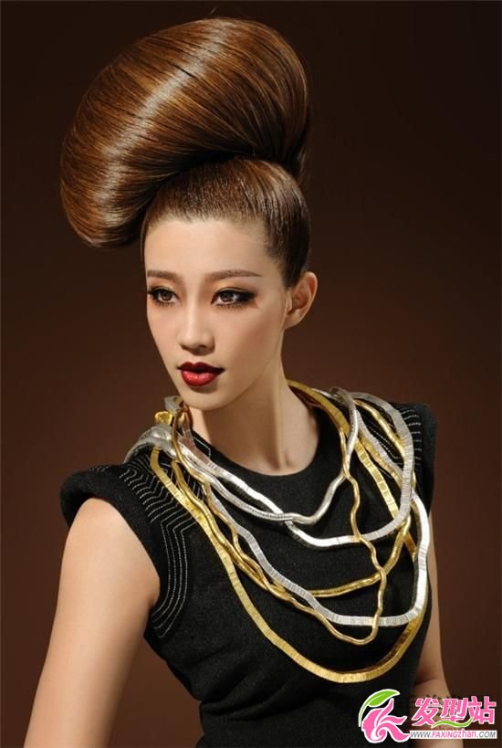 發(fā)型師打造古風(fēng)韻味發(fā)型 發(fā)型師打造古風(fēng)韻味發(fā)型