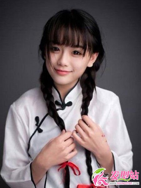 南笙姑娘爆紅網(wǎng)絡清純發(fā)型秒殺你