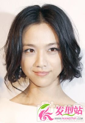 時髦又隨意 經(jīng)典發(fā)型起勢登場