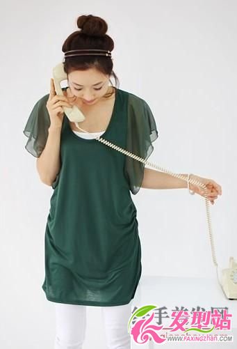 最佳發(fā)型服裝搭配 長發(fā)發(fā)型蝙蝠袖上衣 最佳發(fā)型服裝搭配 長發(fā)發(fā)型蝙蝠袖上衣