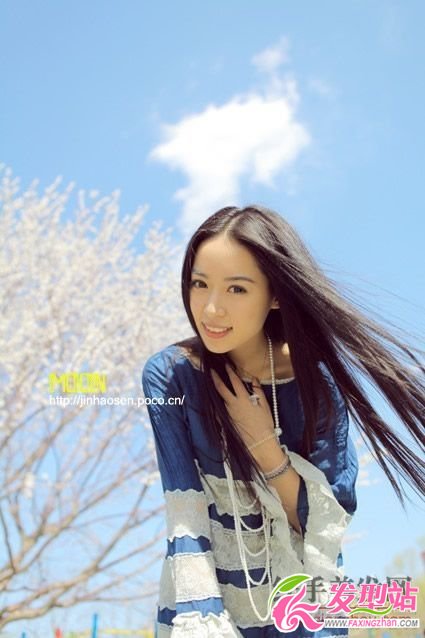 尖臉配直發(fā)卷發(fā)盤(pán)發(fā)對(duì)比 看看哪種好 尖臉配直發(fā)卷發(fā)盤(pán)發(fā)對(duì)比 看看哪種好