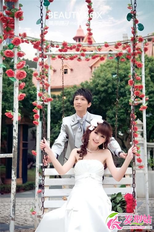 韓式新娘卷發(fā)發(fā)型圖片 韓式新娘卷發(fā)發(fā)型圖片