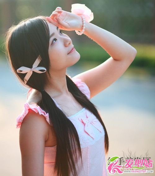 陽(yáng)光下?tīng)N爛的微笑 陽(yáng)光下?tīng)N爛的微笑
