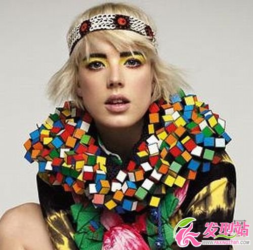 歐美中長發(fā)發(fā)型解讀 歐美中長發(fā)發(fā)型解讀
