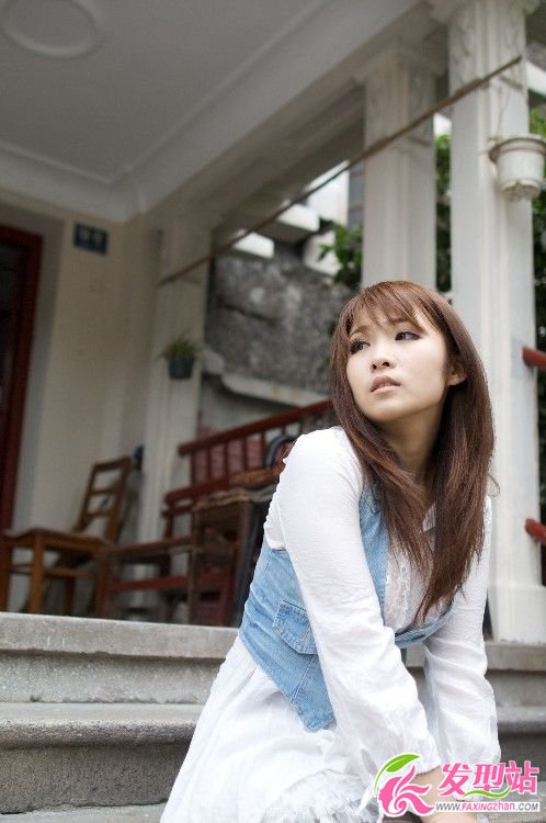 自然之美 長發(fā)飄逸 自然之美 長發(fā)飄逸