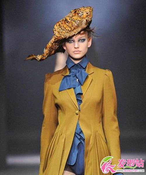2012秀場發(fā)型 桀驁不馴的妖嬈馬術(shù)女郎