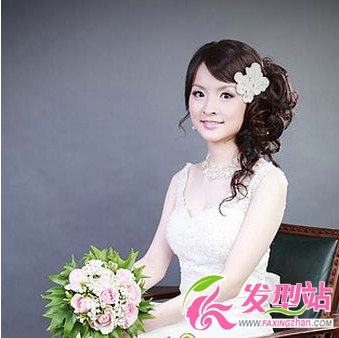 2012十款最時尚的新娘發(fā)式