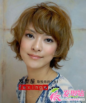 讓30歲女人顯年輕的短發(fā)發(fā)型