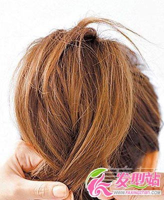 百搭花苞頭 韓式花苞頭發(fā)型扎法圖解