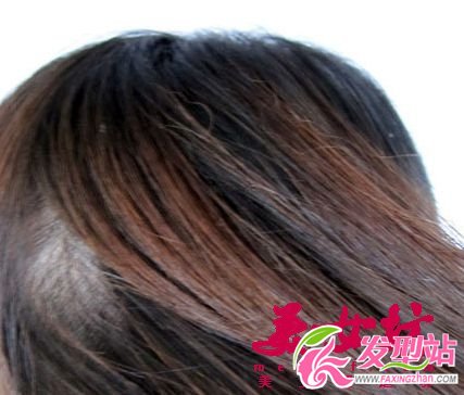 7步打造蜈蚣辮編發(fā) 可愛(ài)俏麗
