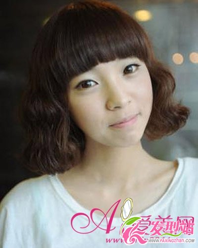 人氣萌系蛋卷頭 可愛(ài)女孩的必殺技