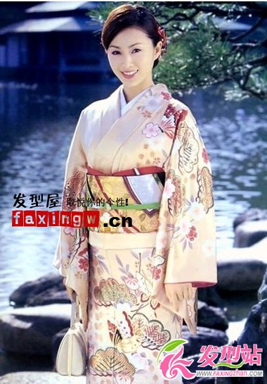 酒井法子性感發(fā)型