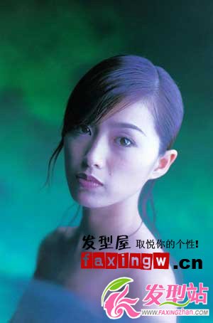 酒井法子性感發(fā)型