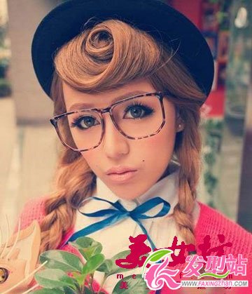春季出游編發(fā)推薦 人比花轎