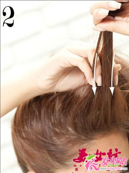 開(kāi)春發(fā)型 親信馬尾帥出甜美