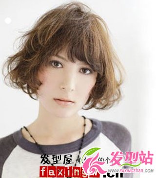 國字臉女生適合的發(fā)型